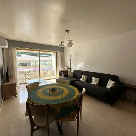 Appartement A017-charmant 2 Pieces A 200m De La Croisette *