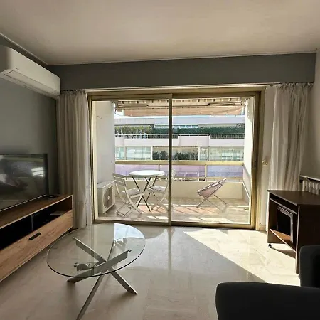 Apartment A017-charmant 2 Pieces A 200m De La Croisette Cannes